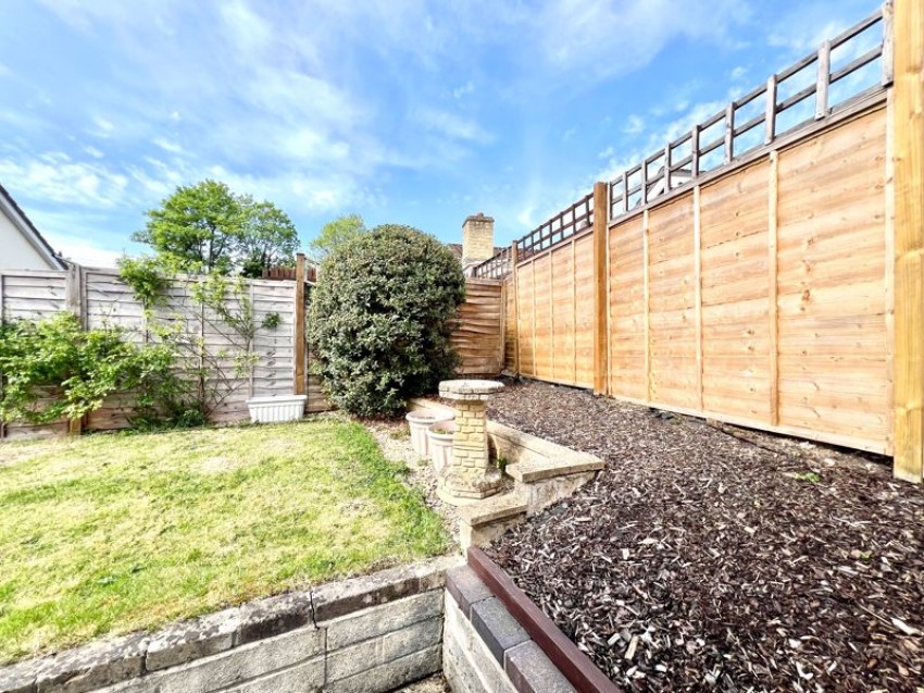 Images for Long Barrow Road, Calne