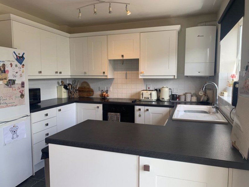 Images for Springfield Drive, Calne