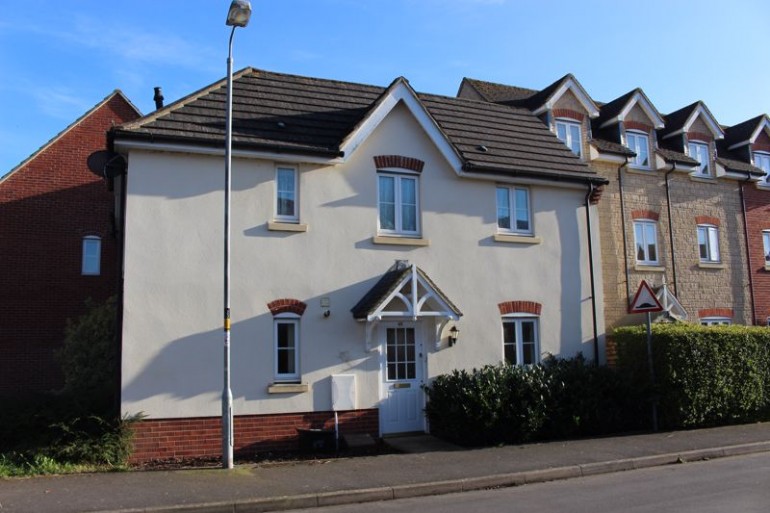 Falstaff Court, Calne