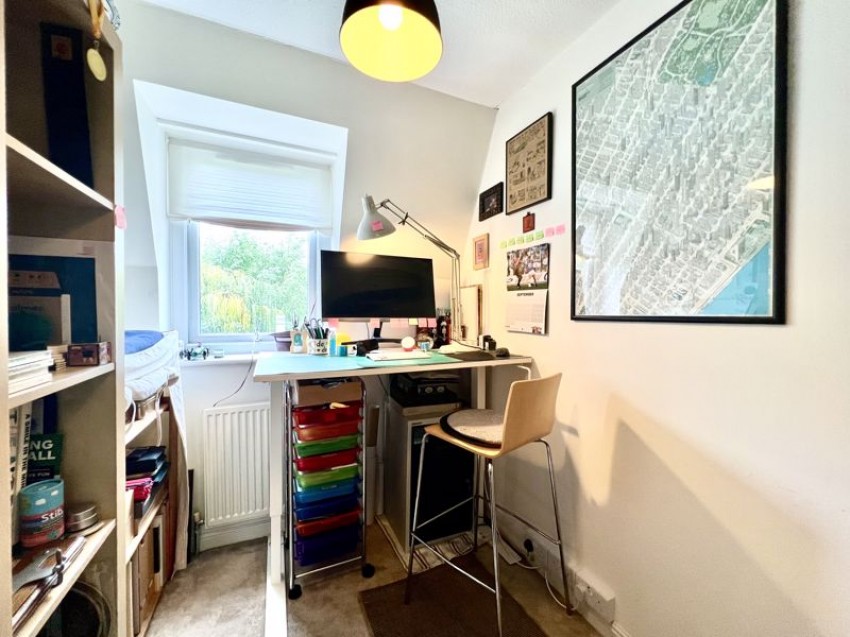 Images for Saddle Back Close, Calne