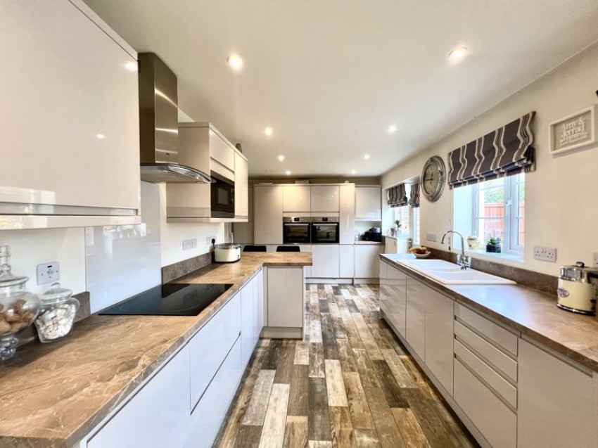Images for Newbury Avenue, Calne