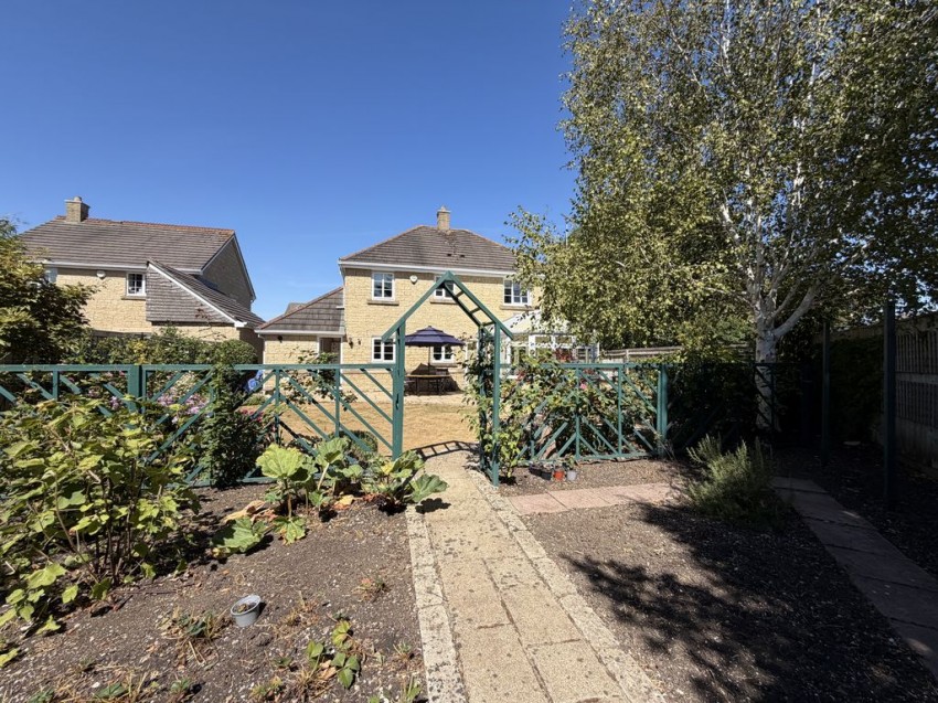 Images for Newbury Avenue, Calne