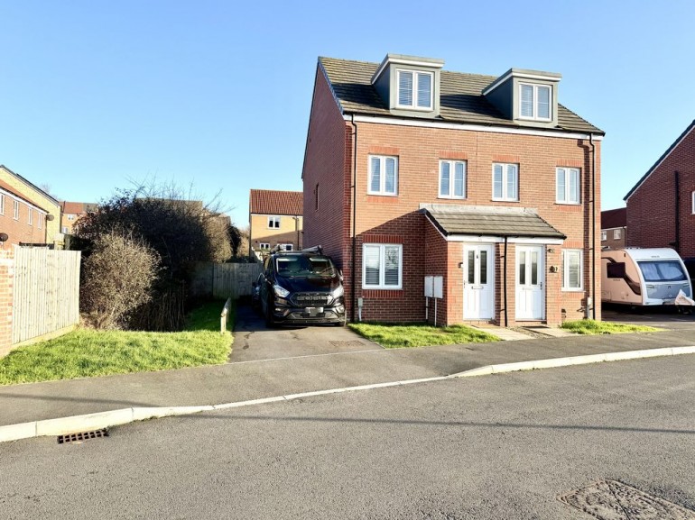 Hillier Crescent, Calne