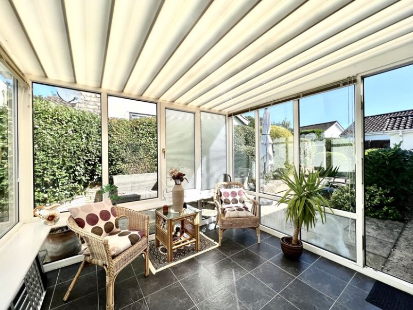 Images for Long Barrow Road, Calne