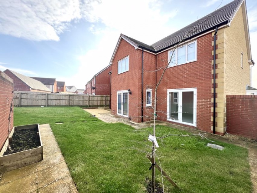 Images for Sycamore Drive, Calne