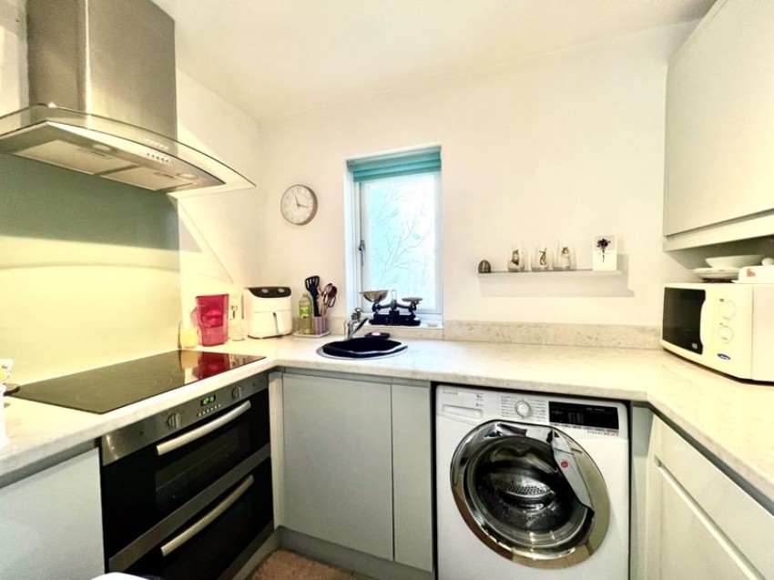 Images for Horsebrook, Calne