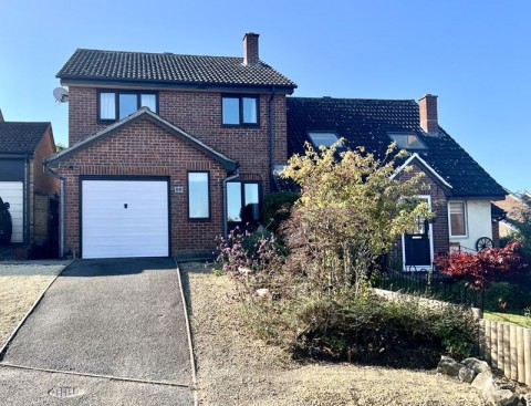 View Full Details for Cotswold Close, Calne