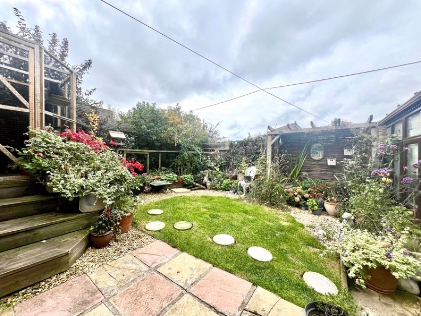 Images for Cotswold Close, Calne