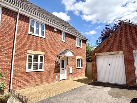 View Full Details for Kestrel Close, Calne