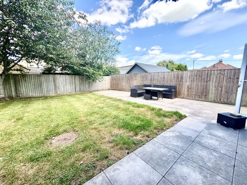 Images for Kestrel Close, Calne