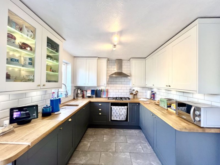 Images for Honeysuckle Close, Calne