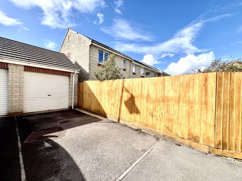 Images for Honeysuckle Close, Calne