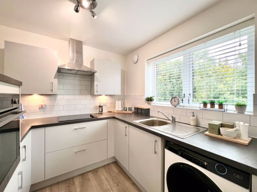 Images for Orchard Lodge, Calne