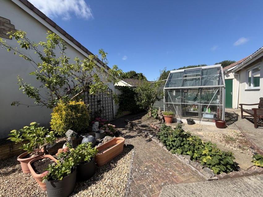 Images for Keevil Avenue, Calne