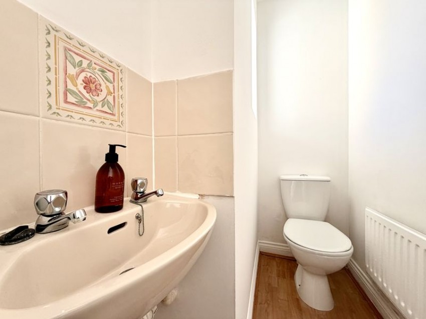 Images for Springfield Drive, Calne