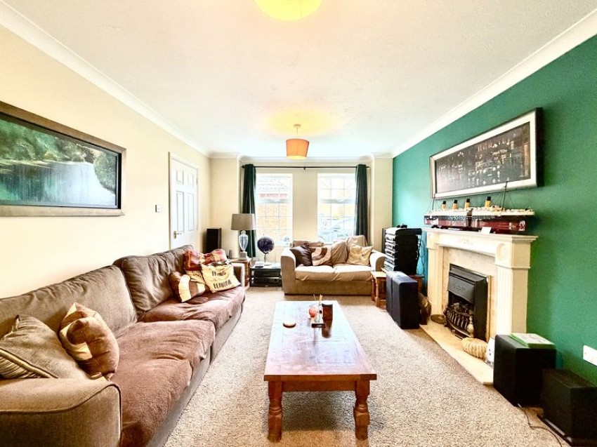 Images for Fynamore Gardens, Calne