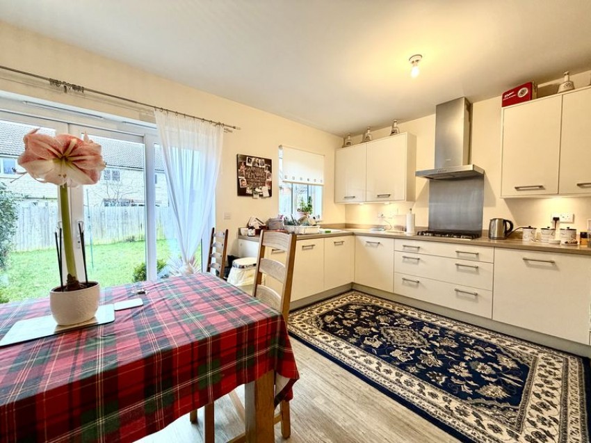 Images for Beacon Drive, Calne