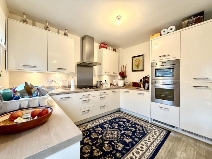Images for Beacon Drive, Calne