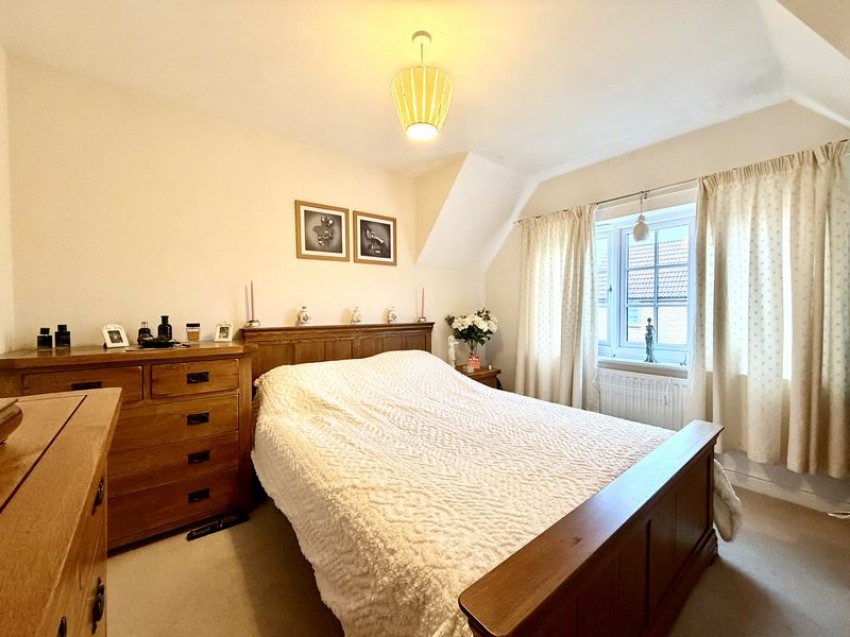 Images for Beacon Drive, Calne