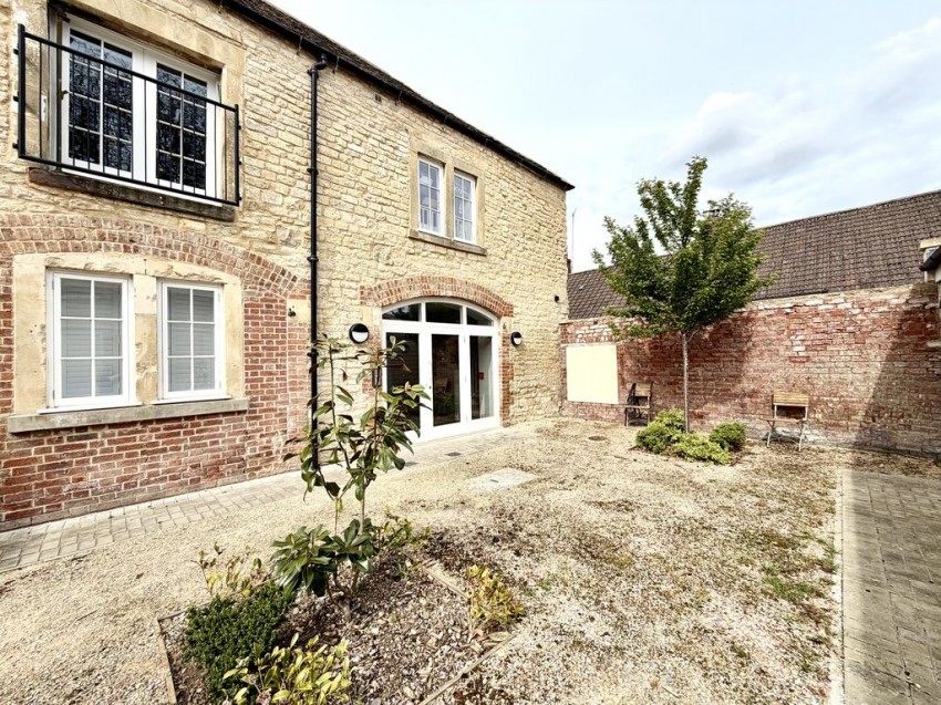 Images for The Woodlands, Calne