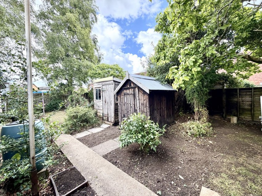 Images for Bryans Close Road, Calne