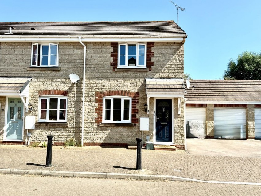 Images for Springfield Drive, Calne.