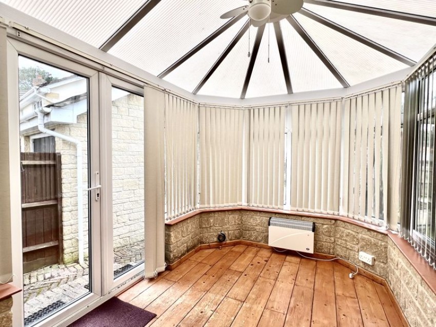 Images for Meadowsweet Drive, Calne