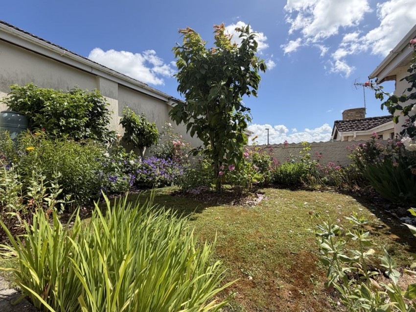 Images for Sarum Way, Calne