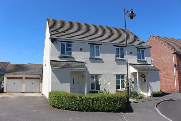St. Margarets Close, Calne